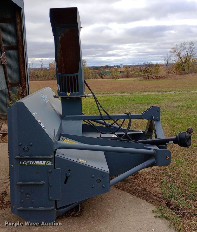 image for item DW0844 Loftness 1082HHH8 snow blower