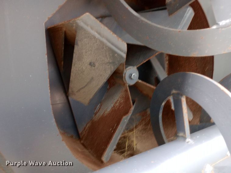 image for item DW0844 Loftness 1082HHH8 snow blower