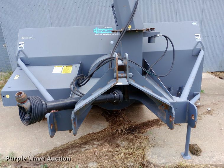 image for item DW0844 Loftness 1082HHH8 snow blower