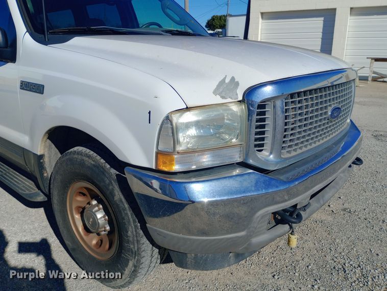 image for item DW0897 2003 Ford Excursion SUV