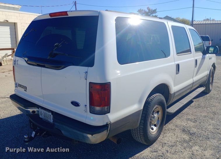 image for item DW0897 2003 Ford Excursion SUV