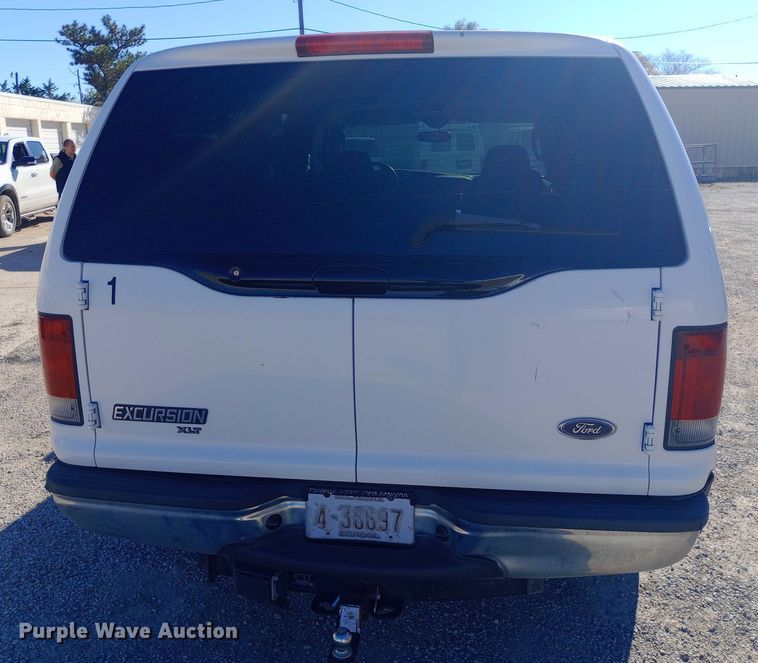 image for item DW0897 2003 Ford Excursion SUV