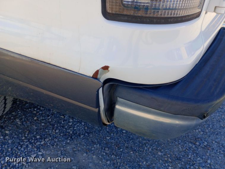 image for item DW0897 2003 Ford Excursion SUV