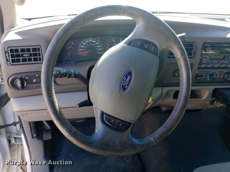 image for item DW0897 2003 Ford Excursion SUV