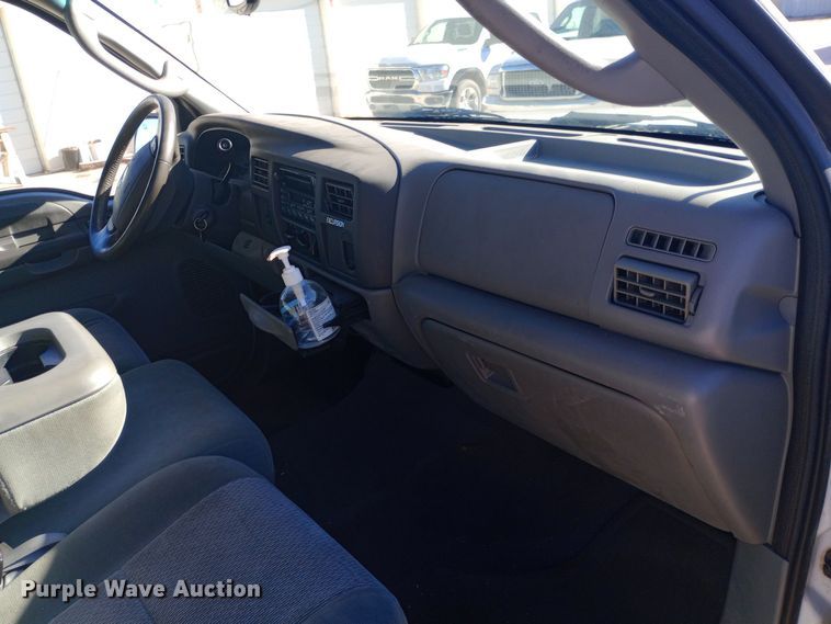 image for item DW0897 2003 Ford Excursion SUV