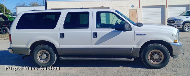 image for item DW0900 2003 Ford  Excursion SUV