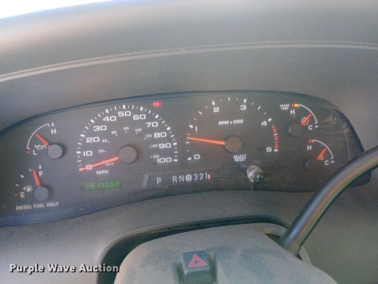 image for item DW0900 2003 Ford  Excursion SUV