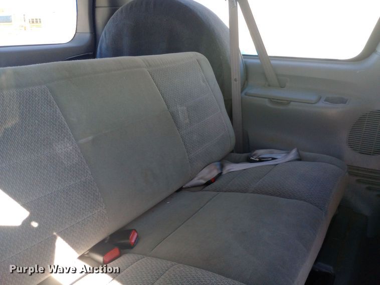 image for item DW0900 2003 Ford  Excursion SUV