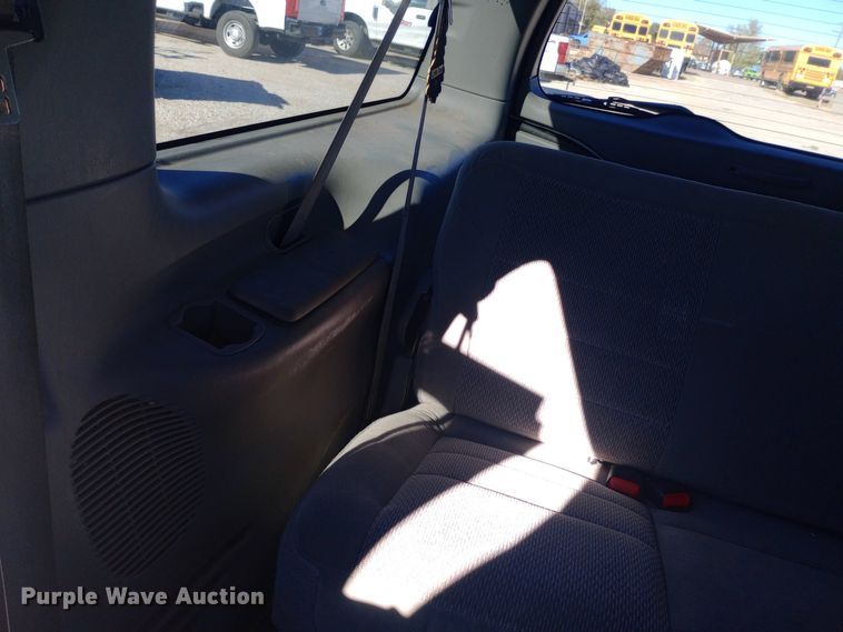 image for item DW0900 2003 Ford  Excursion SUV