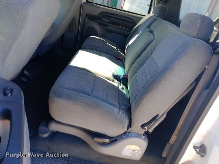 image for item DW0900 2003 Ford  Excursion SUV