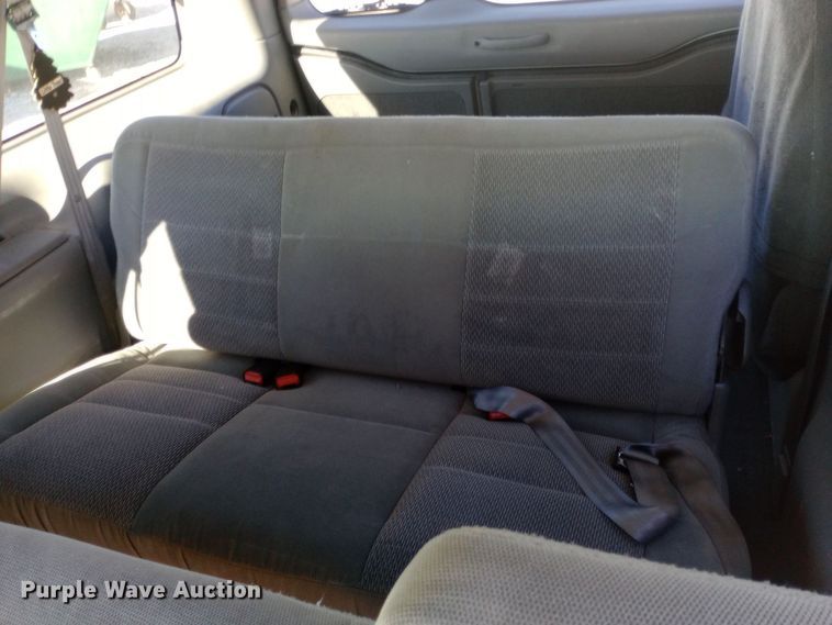 image for item DW0900 2003 Ford  Excursion SUV