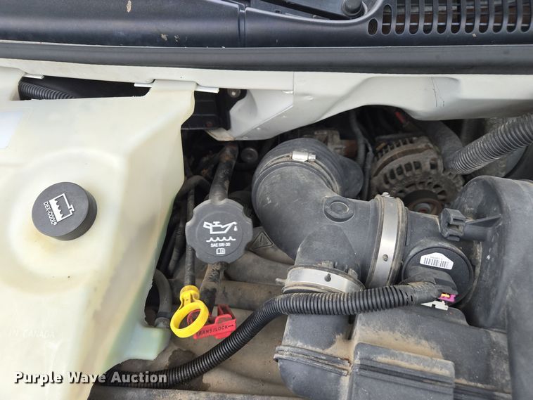 image for item DX1501 2005 Chevrolet Express delivery van