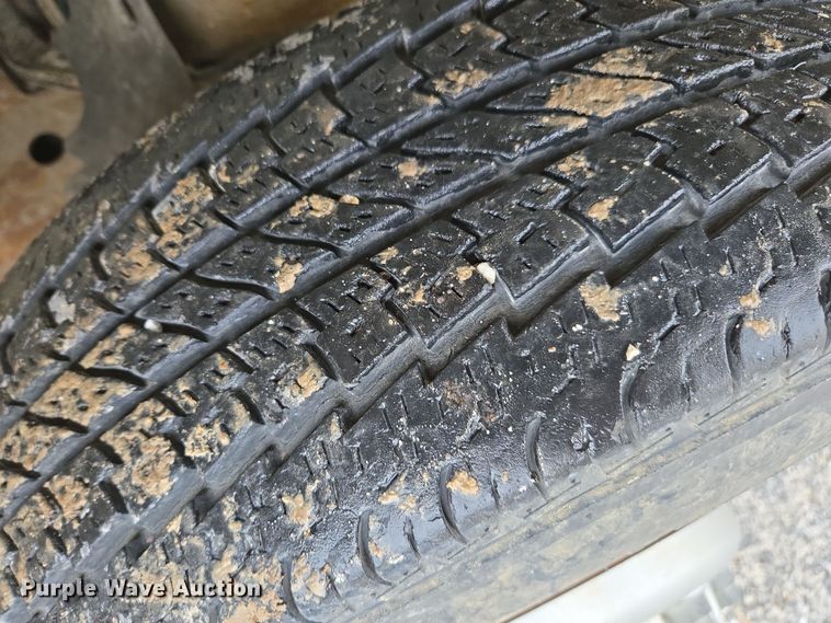 image for item DX1501 2005 Chevrolet Express delivery van