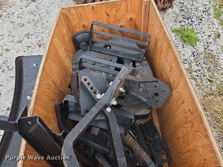 image for item DX1509 Tractor parts