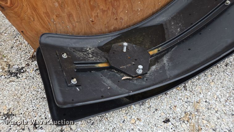 image for item DX1509 Tractor parts