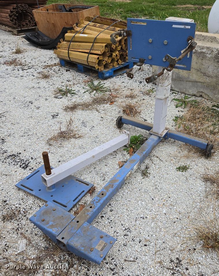 image for item DX1511 OTC Engine stand