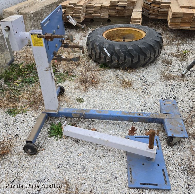 image for item DX1511 OTC Engine stand