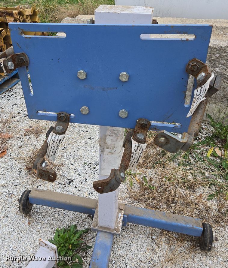 image for item DX1511 OTC Engine stand