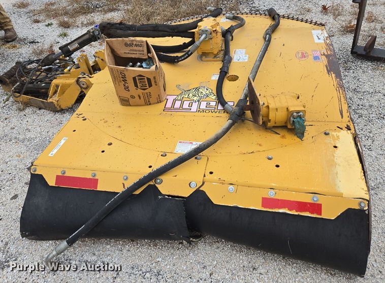 image for item DX1514 Tiger side boom rotary mower