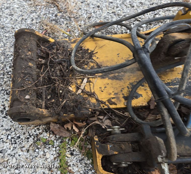 image for item DX1514 Tiger side boom rotary mower