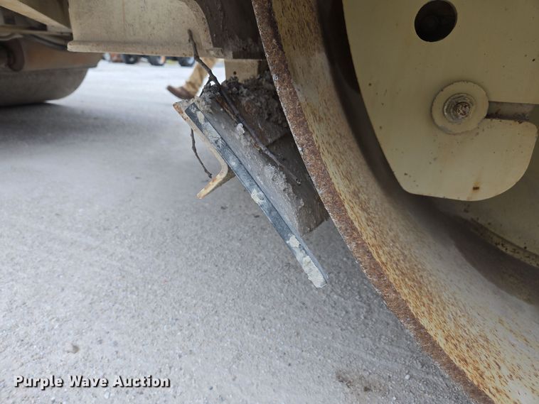 image for item DX1595 2006 Ingersol Rand DD-118HF double drum vibratory roller