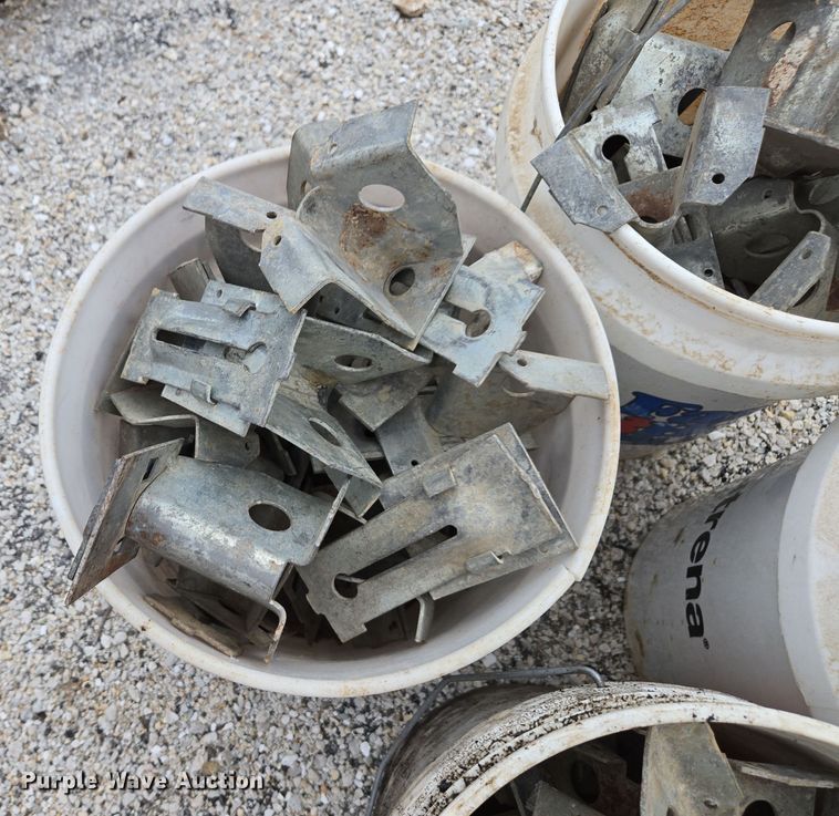 image for item DX1597 Concrete equipment 