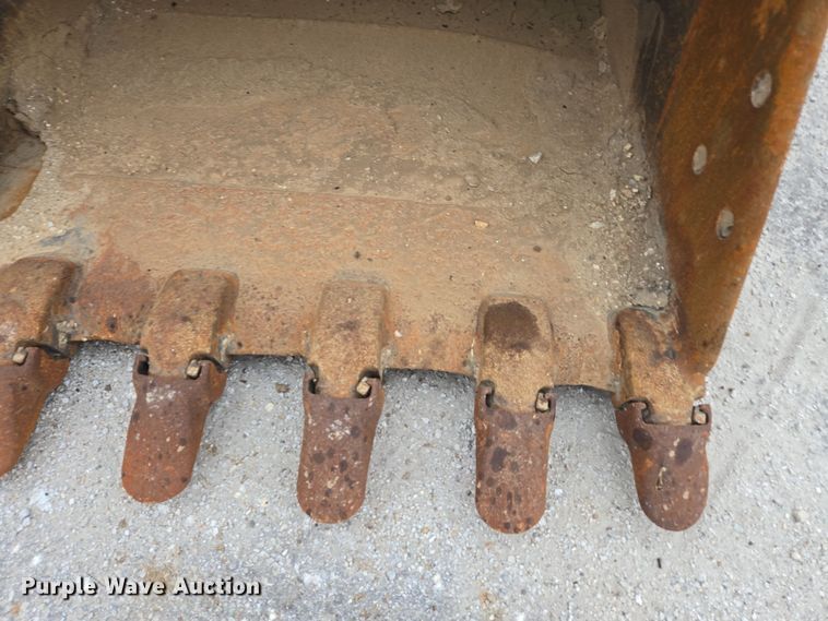 image for item DX1602 John Deere 690D excavator