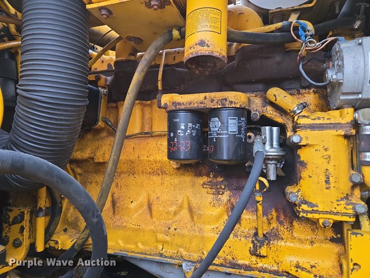 image for item DX1602 John Deere 690D excavator