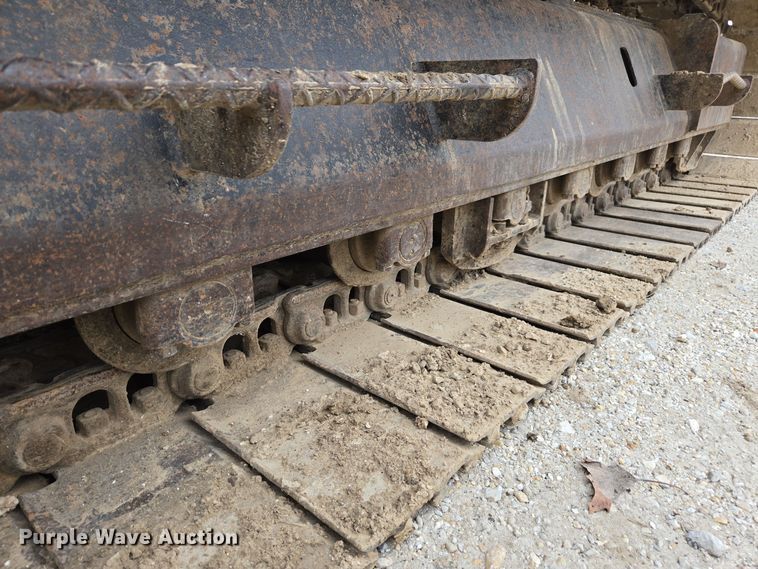 image for item DX1602 John Deere 690D excavator