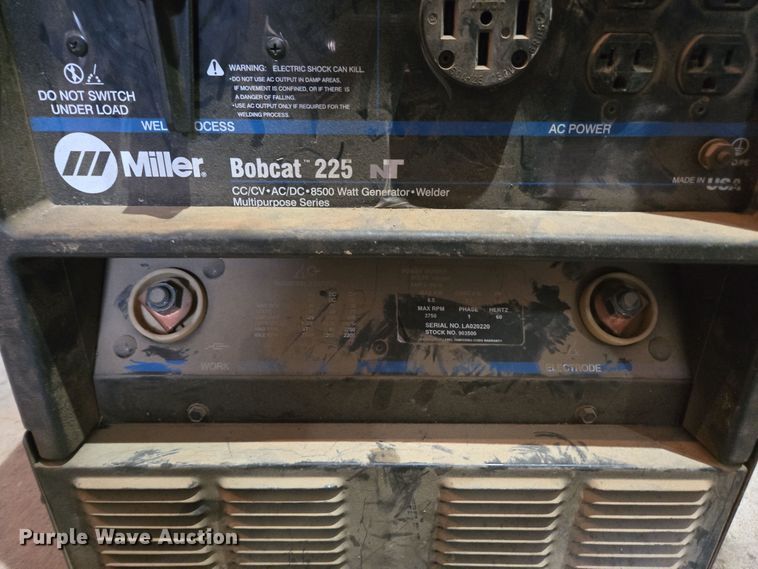 image for item DX1604 Miller Bobcat 225 welder/generator