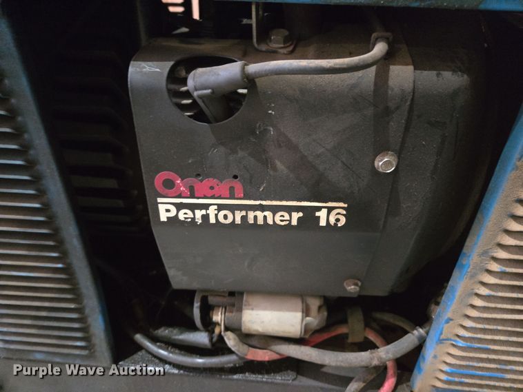 image for item DX1604 Miller Bobcat 225 welder/generator