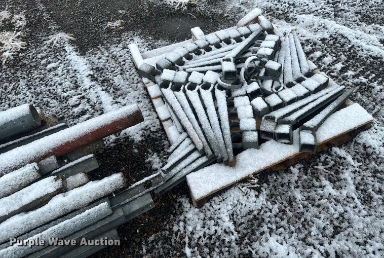 image for item DX3761 Approximately 9 rolls of 6' H chain link fence