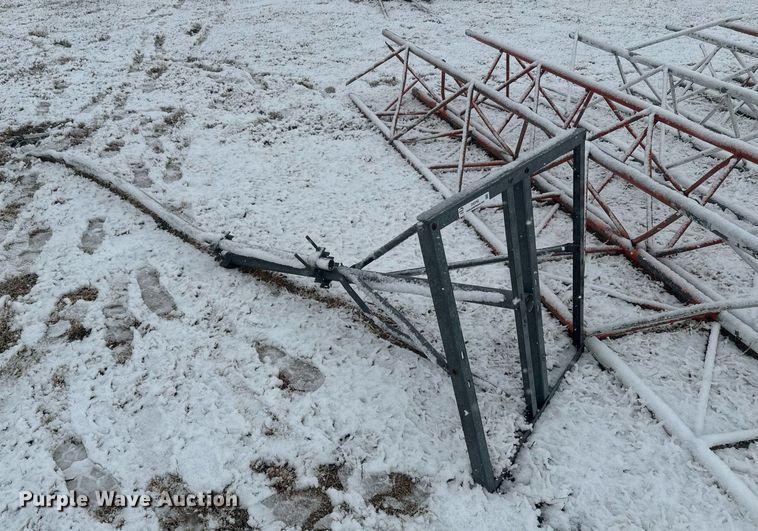 image for item DX3762 Radio tower