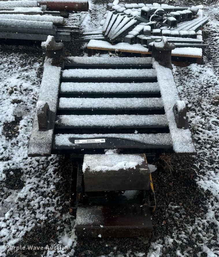 image for item DX3763 Shop built front-mounted push block