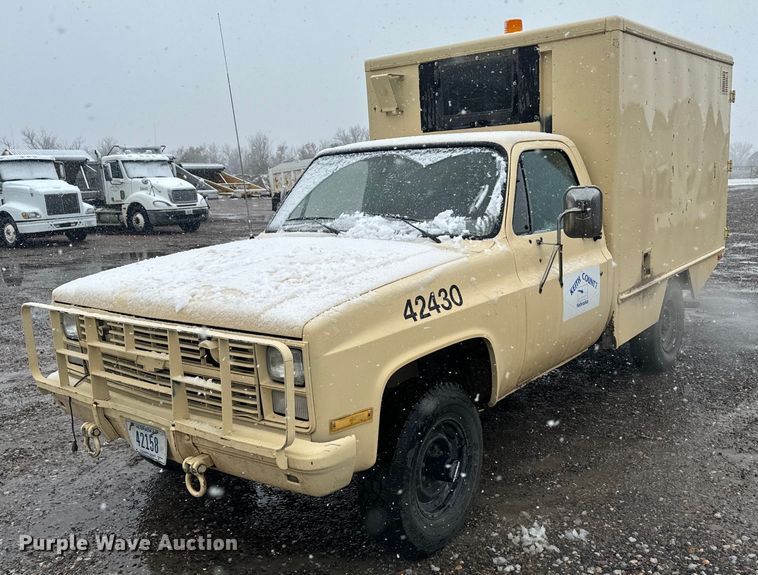 image for item DX3766 1984 Chevrolet D30 Military Postal Unit box truck