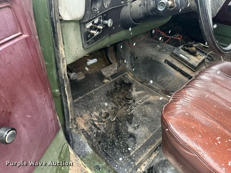 image for item DX3766 1984 Chevrolet D30 Military Postal Unit box truck