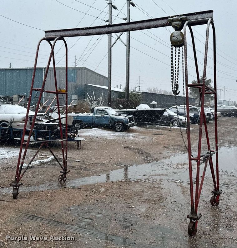 image for item DX3767 A-frame hoist