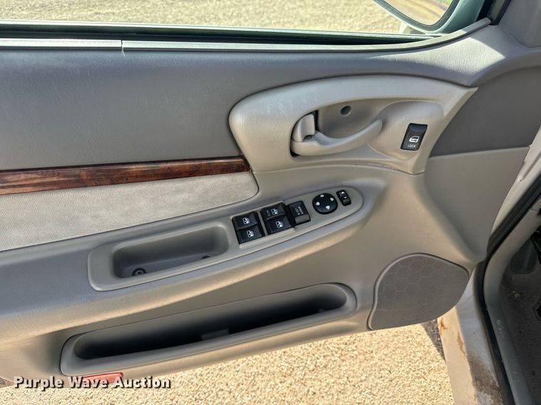 image for item DX3829 2004 Chevrolet Impala 