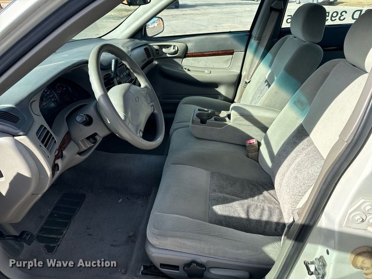 image for item DX3829 2004 Chevrolet Impala 