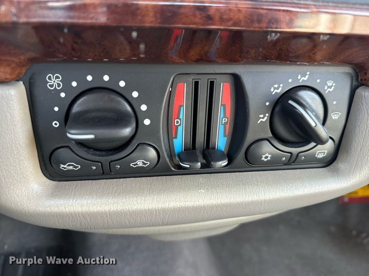 image for item DX3829 2004 Chevrolet Impala 