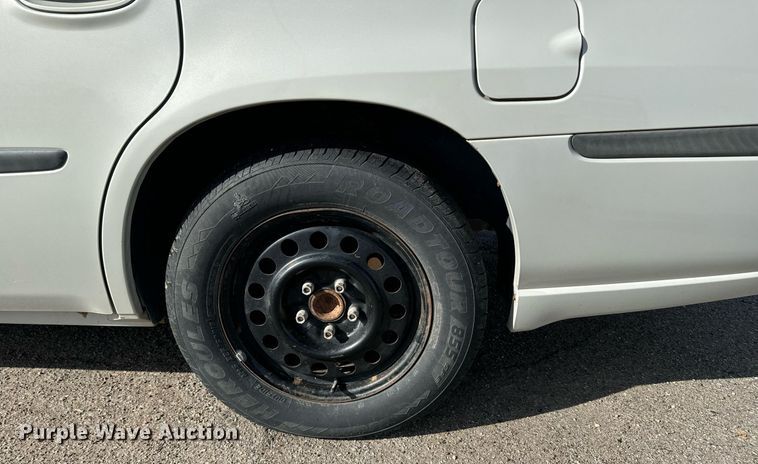 image for item DX3829 2004 Chevrolet Impala 