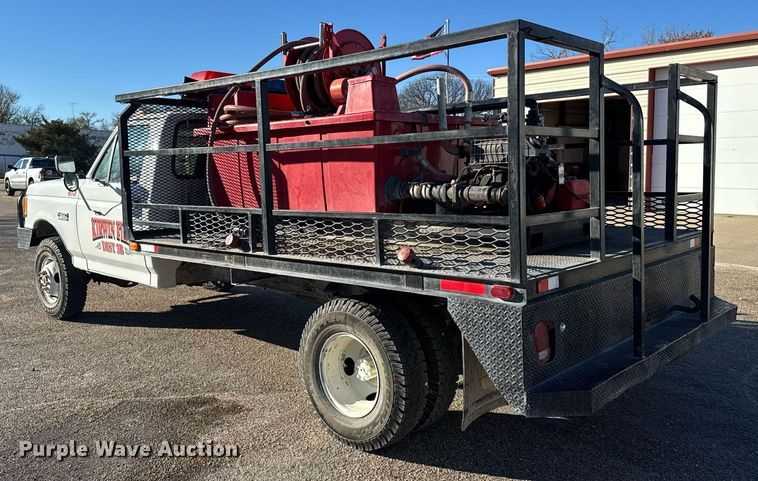 image for item DX3838 1988 Ford F350 brush fire truck