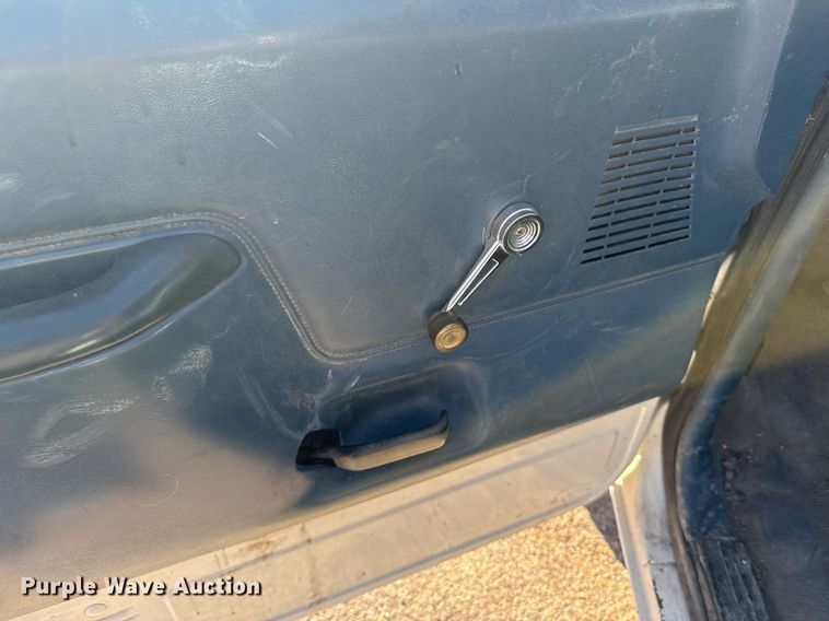 image for item DX3838 1988 Ford F350 brush fire truck