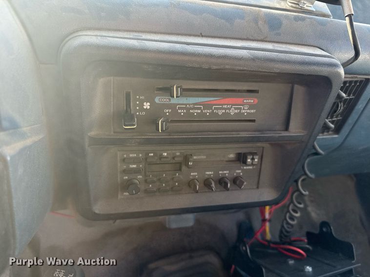 image for item DX3838 1988 Ford F350 brush fire truck