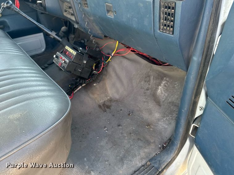 image for item DX3838 1988 Ford F350 brush fire truck