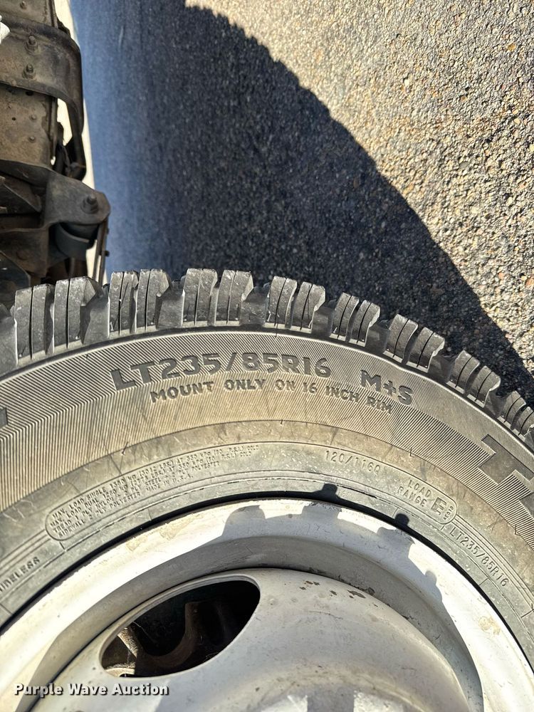 image for item DX3838 1988 Ford F350 brush fire truck