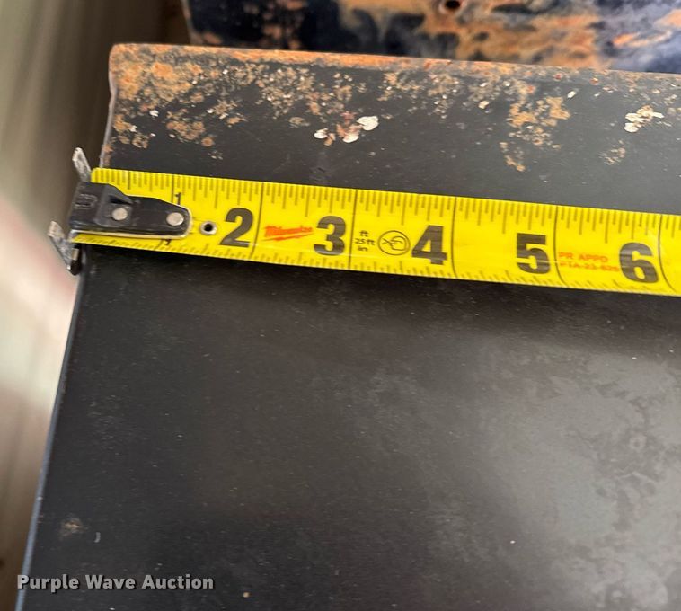 image for item DX3839 (4) toolboxes