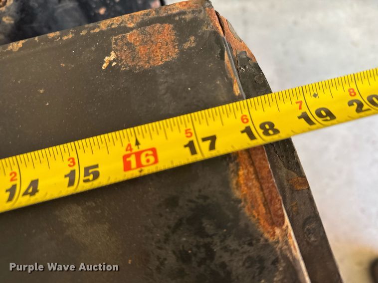 image for item DX3839 (4) toolboxes