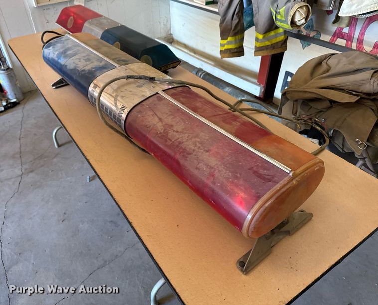 image for item DX3839 (4) toolboxes