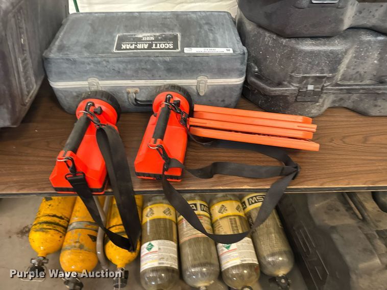 image for item DX3840 SCBA gear